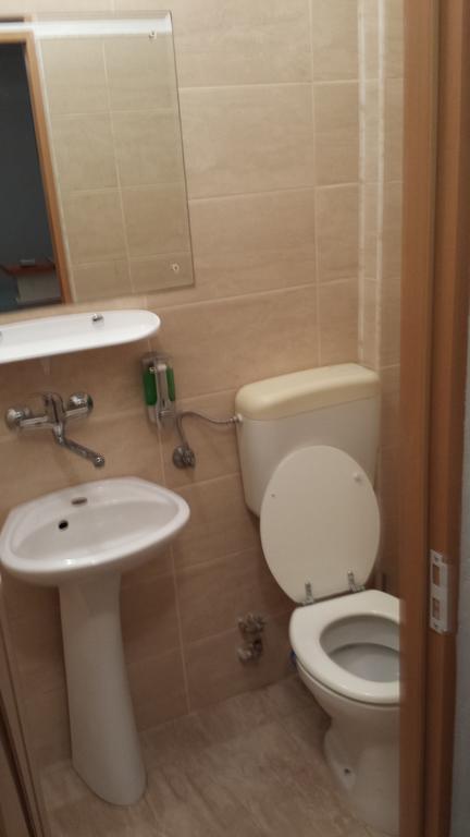 Rent House Unirii Apartment บูคาเรสต์ ภายนอก รูปภาพ