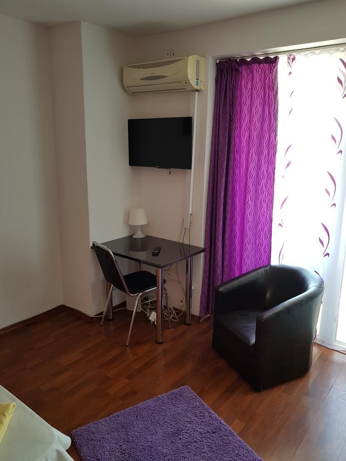 Rent House Unirii Apartment บูคาเรสต์ ภายนอก รูปภาพ
