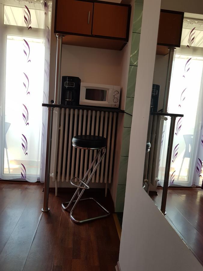 Rent House Unirii Apartment บูคาเรสต์ ภายนอก รูปภาพ