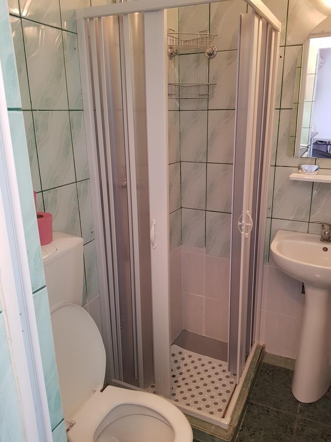 Rent House Unirii Apartment บูคาเรสต์ ภายนอก รูปภาพ