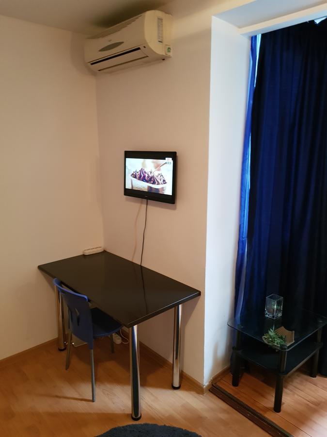 Rent House Unirii Apartment บูคาเรสต์ ภายนอก รูปภาพ